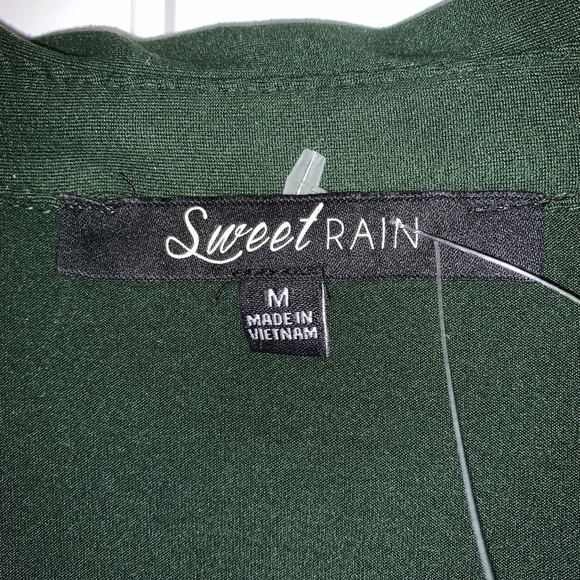 Button Down Top - Picture 2 of 3